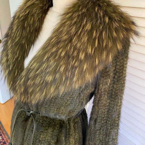 Fox fur jacket-deep olive/brown - Picture 2 of 5